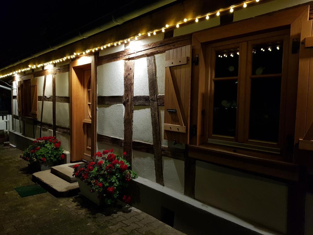 Kesseldorf Une Maison A Colombages - Cosy, Lumineuse Et Sauna מראה חיצוני תמונה