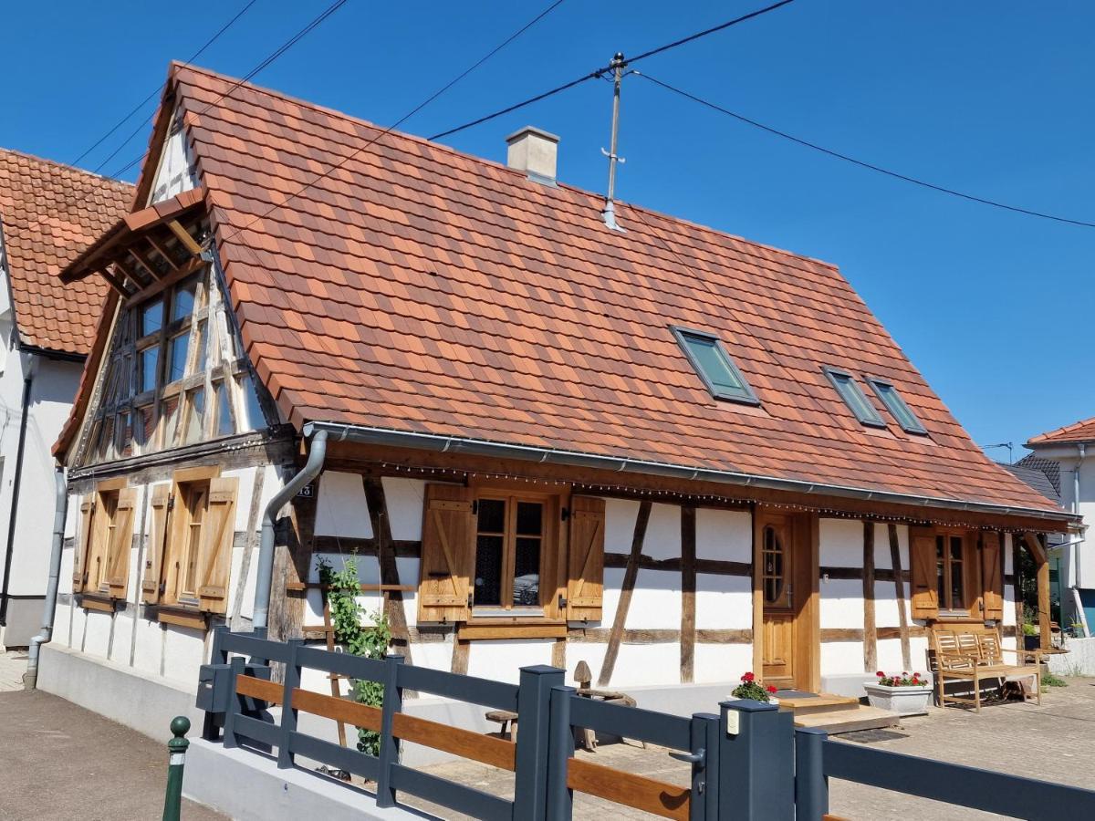 Kesseldorf Une Maison A Colombages - Cosy, Lumineuse Et Sauna מראה חיצוני תמונה